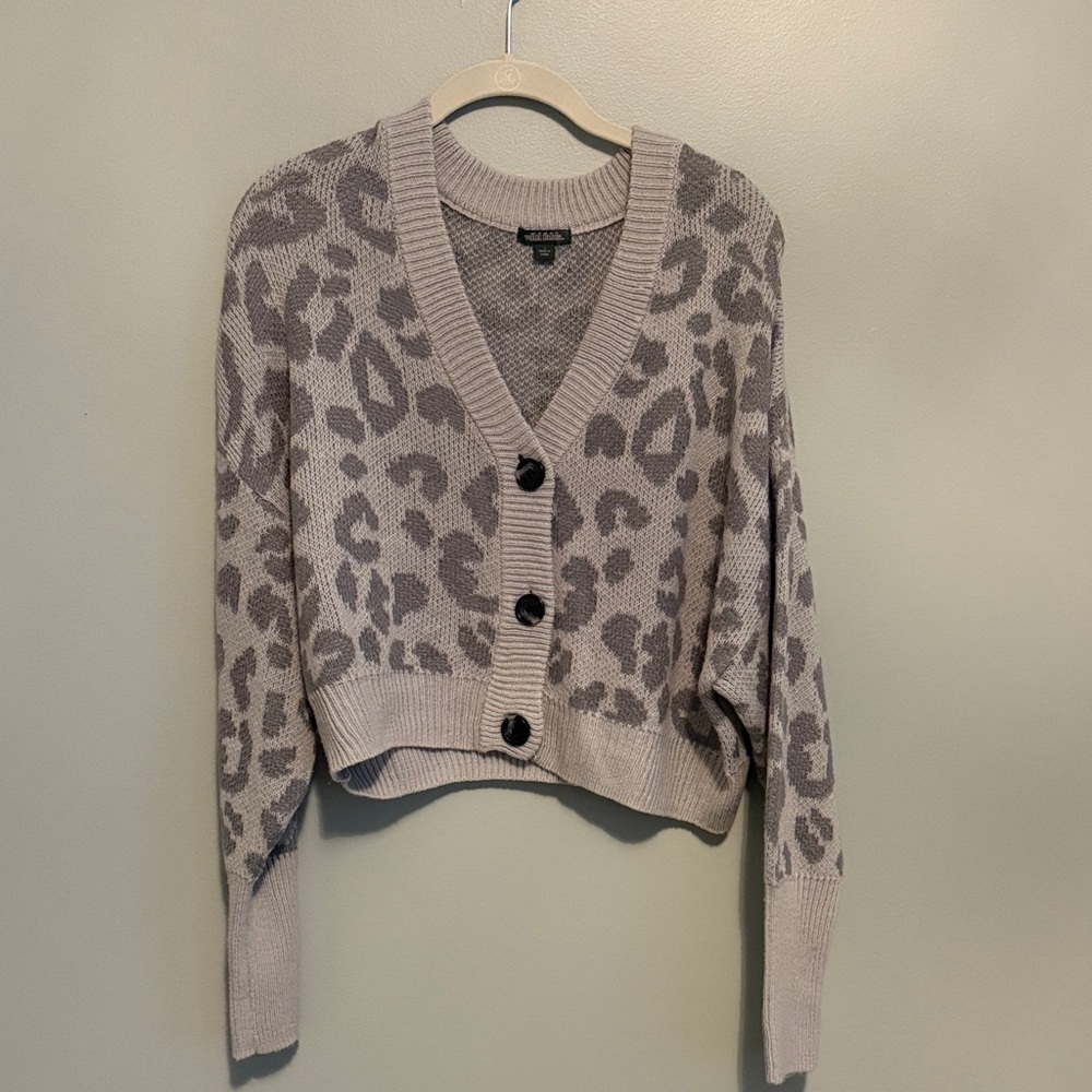 Wild Fable Gray Leopard Cropped Cardigan Sweater